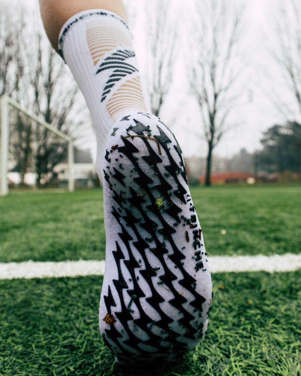 Medias Antideslizantes de Fútbol GOAT Blancos